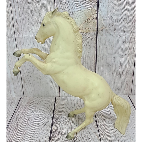 Vintage Breyer Alabaster Rearing Stallion Horse Fighting 12" Collectible USA - Picture 3 of 16